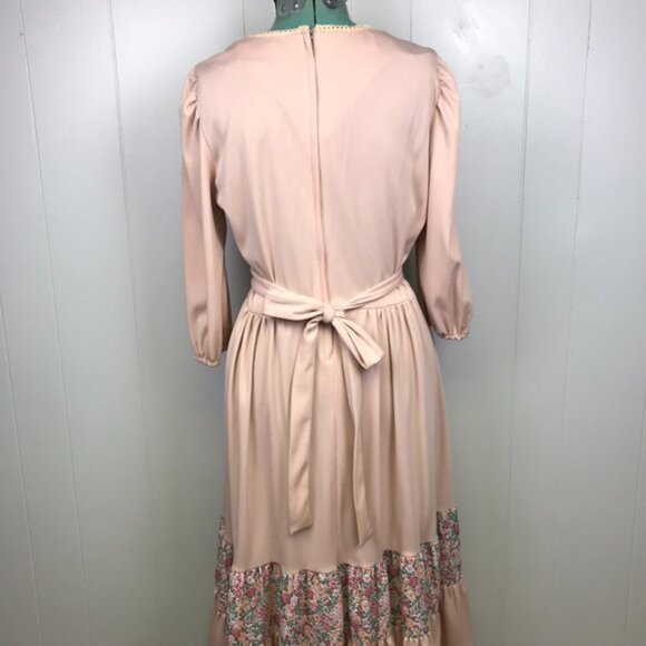Vintage 70's Pink Prairie Dress Boho Cottagecore Granny Core - Picture 2 of 16